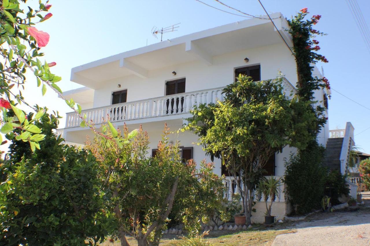Nikolas House Arillas Agiou Georgiou Esterno foto