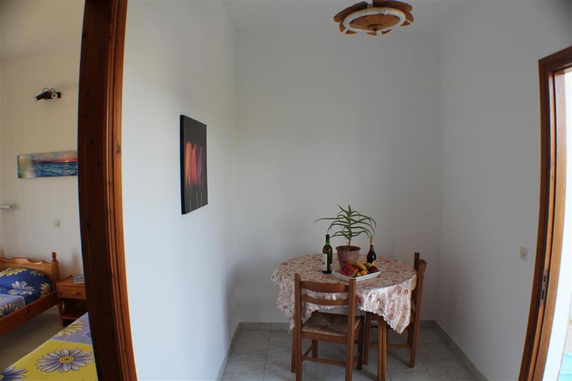 Nikolas House Arillas Agiou Georgiou Esterno foto